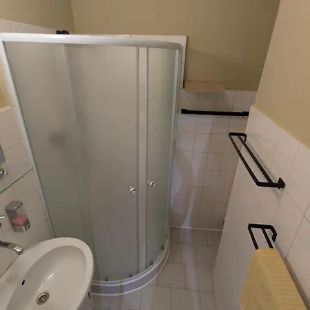 Flat In Zizkov -403- Praga