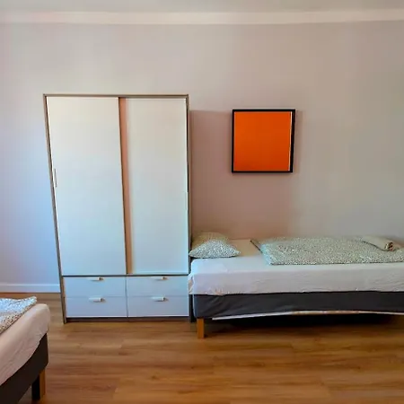 Flat In Zizkov -403- *