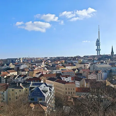 Апартаменты Flat In Zizkov -403- Прага